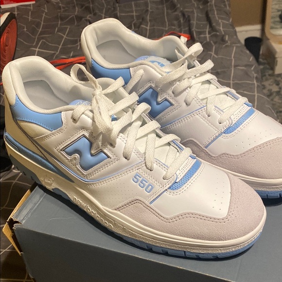New Balance 550 White and Blue Sneakers - Picture 7 of 7